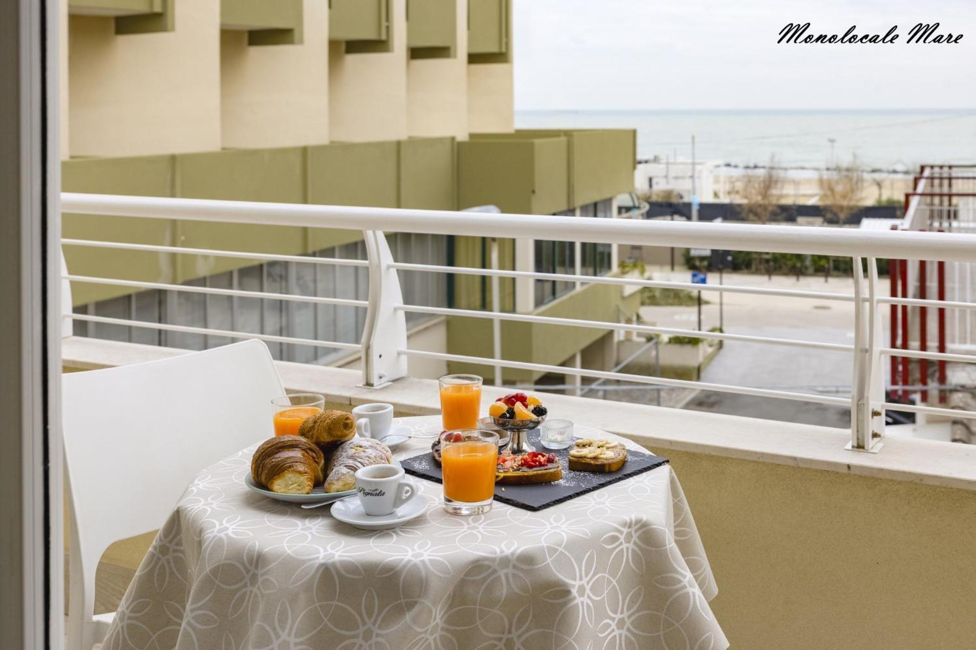 Casa Stefania Rimini Apartment Екстериор снимка
